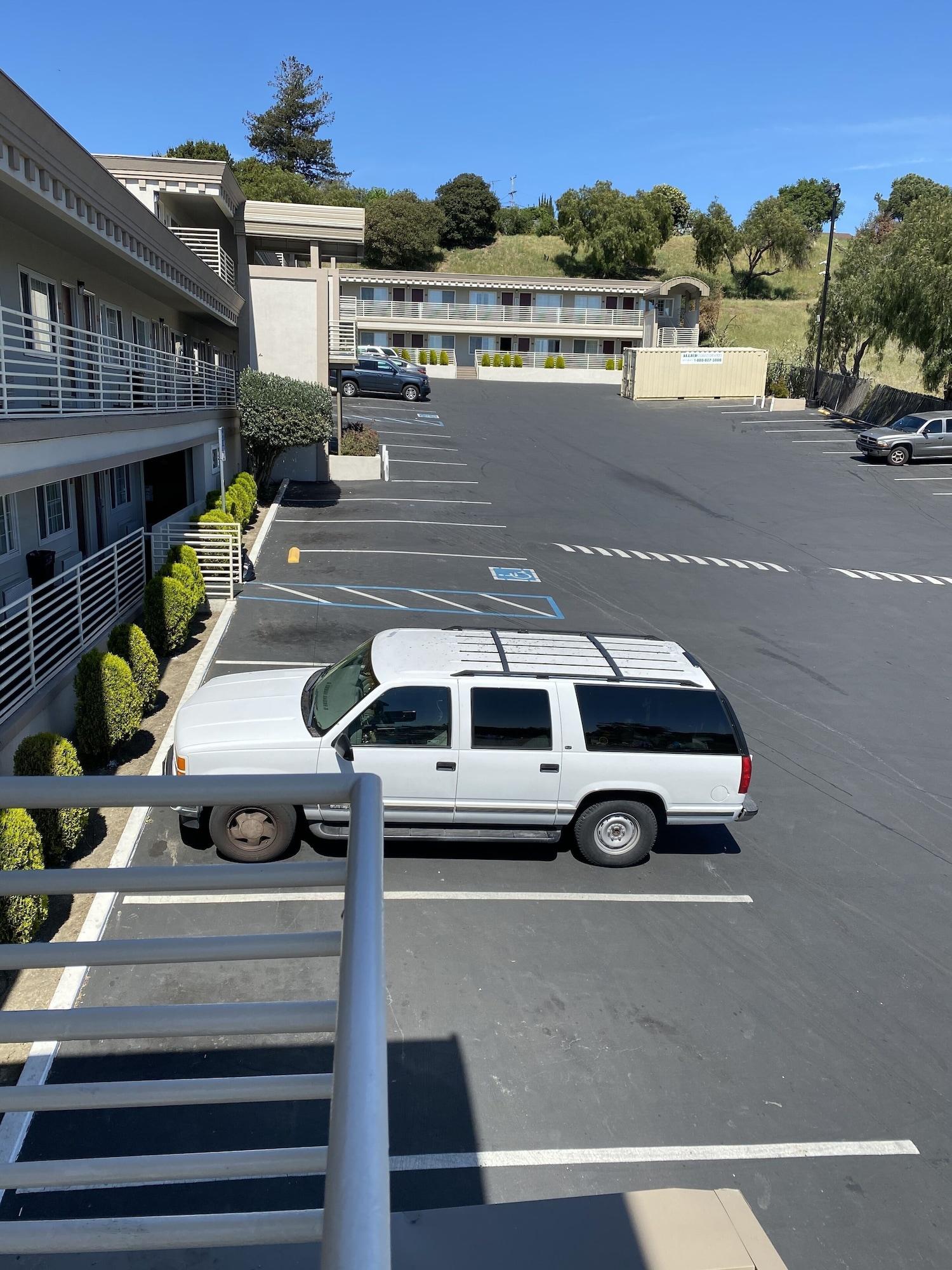 Budget Inn Of Hayward Bagian luar foto